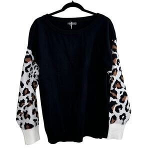 NWT Women's Black Leopard Print Round Neck Sweater Large